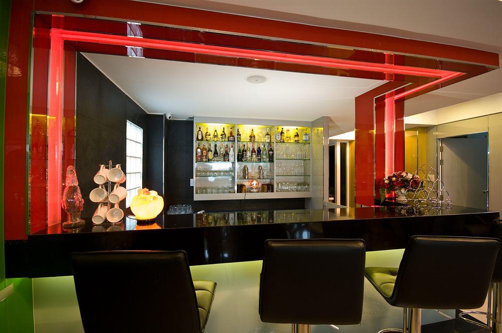 Richly Villa Bangkok Luaran gambar
