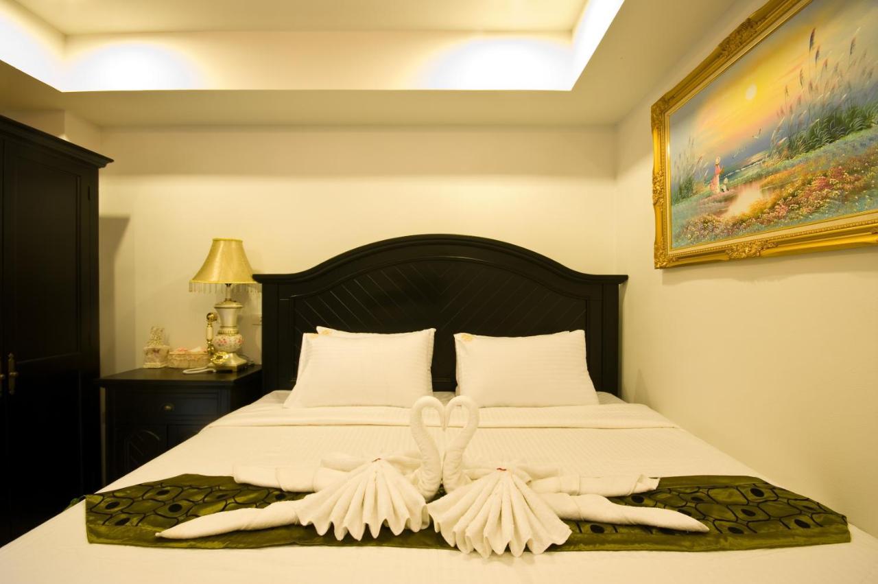 Richly Villa Bangkok Luaran gambar